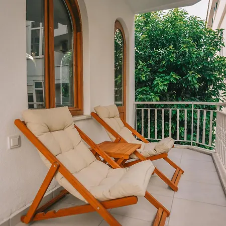 Nephos Hotel